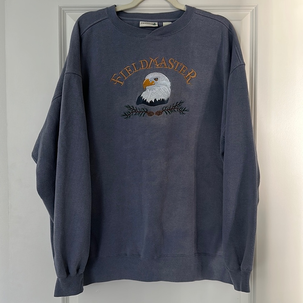 🦅 Vintage Fieldmaster Embroidered Eagle Sweatshirt